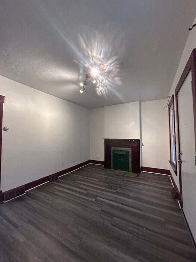 Photo - 2 Bedroom House - Available Now!