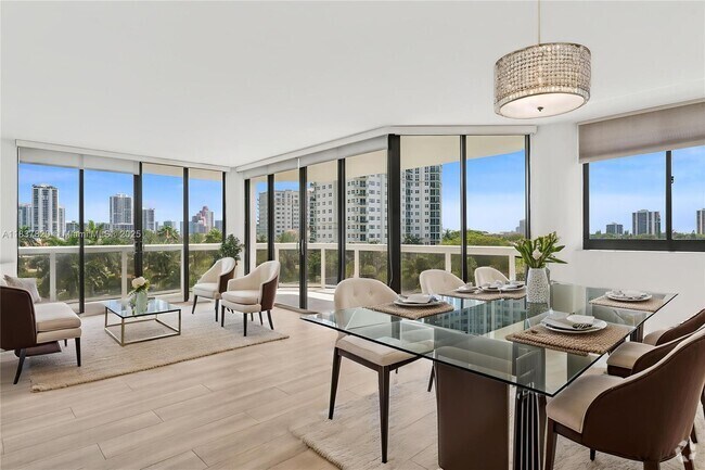 Building Photo - 20185 E Country Club Dr Unit 505 Rental