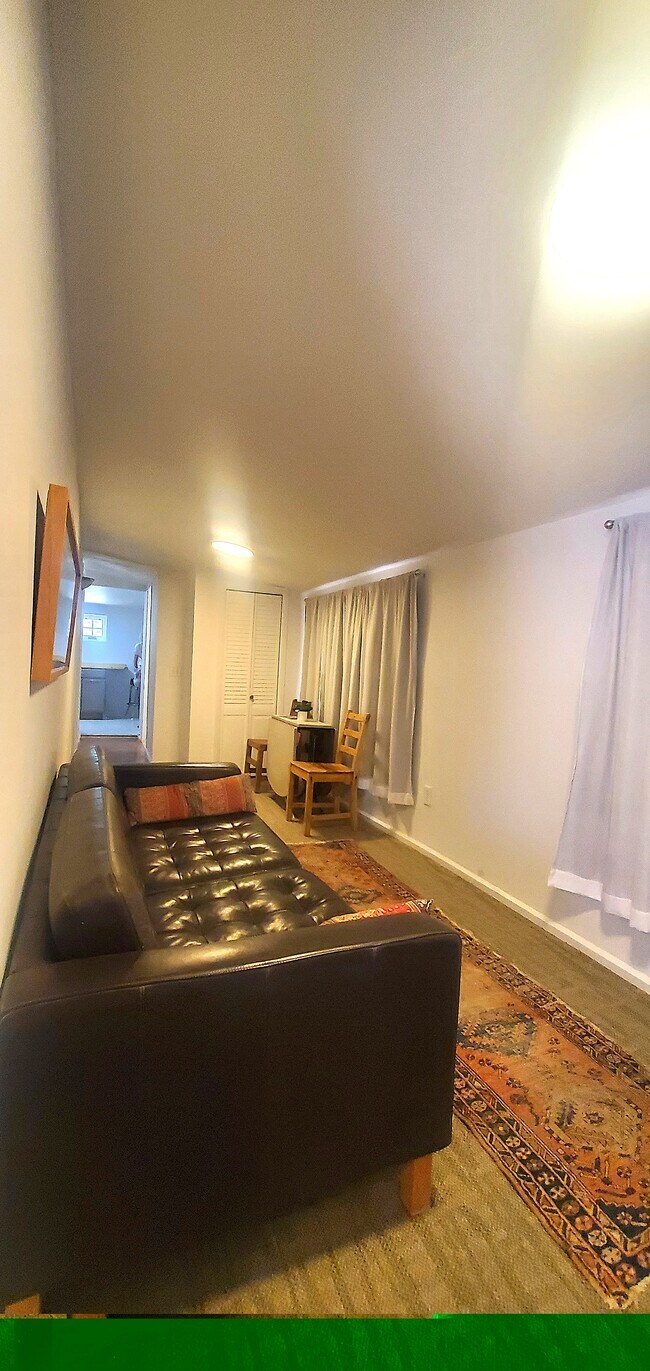 Photo - 900 W Rocalla Ave Unidad 900 Rocalla