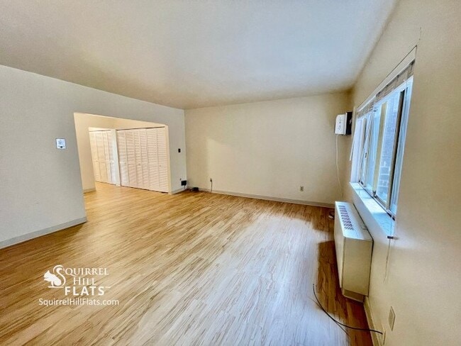 Photo - 6350 Forward Ave Unidad 11