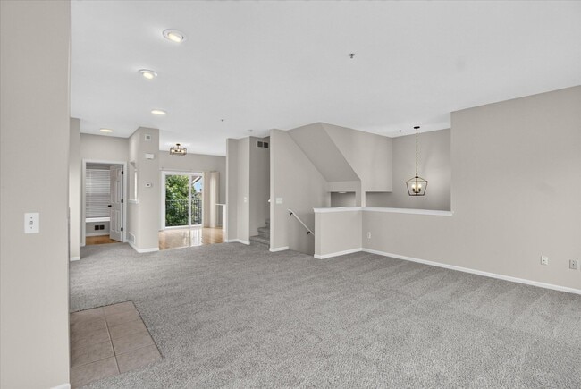 Photo - 379 Cherry Orchard Rd