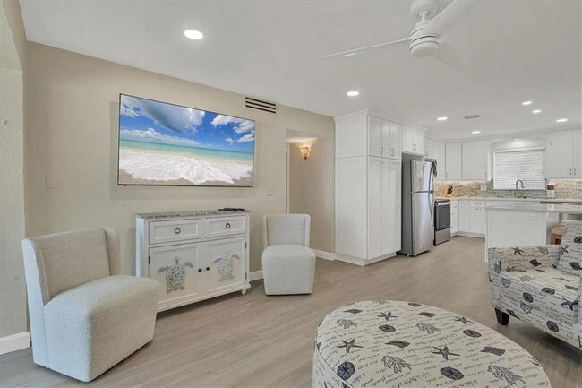 Photo - 6006 Midnight Pass Rd Unidad 36