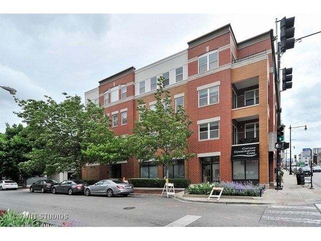 Building Photo - 1601 N Paulina St Unit 4B
