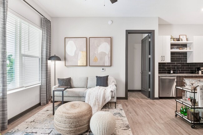 Photo - Vibe at Echo Street West