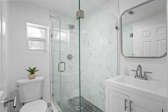 Photo - 1416 SW 27th St