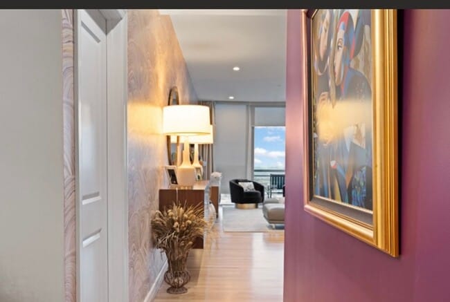 Photo - Centerpointe- Urban luxury living!!