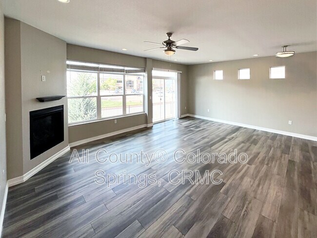 Photo - 763 Brambleberry Hts