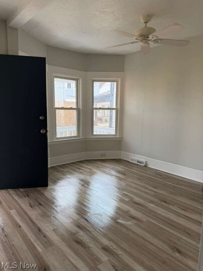 Photo - 3028 W 104th St