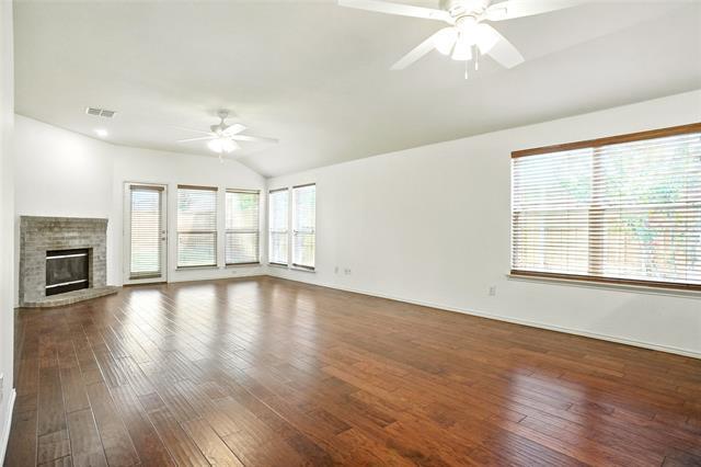 Photo - 9907 Divine Ct