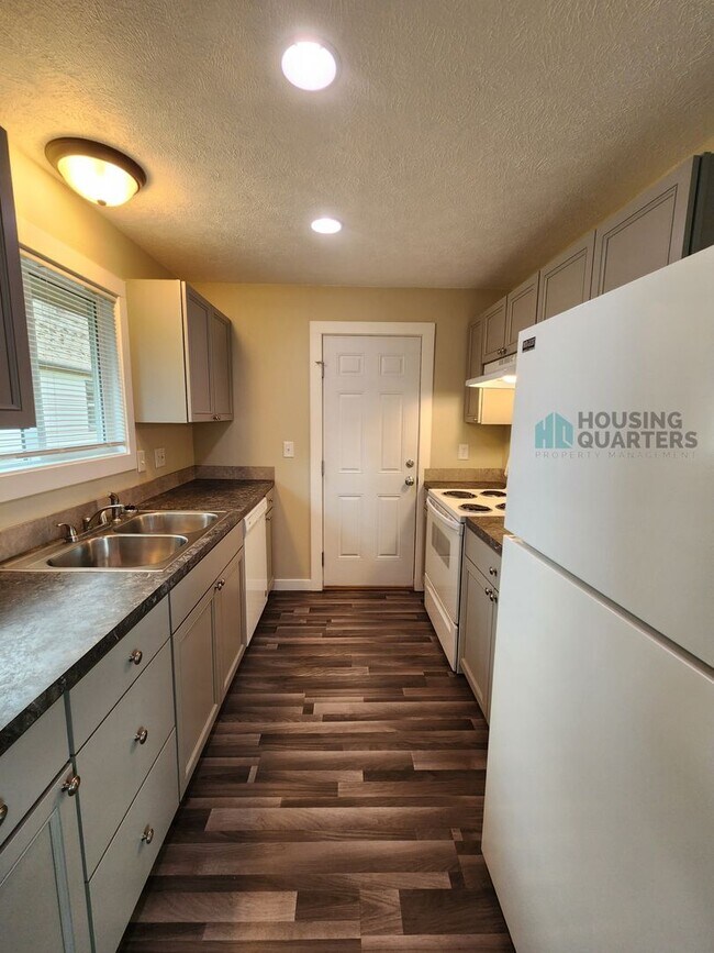 Photo - 1409 N Post St Unit 1409