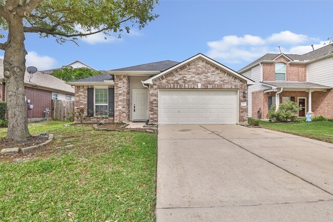 Building Photo - 21915 Saragosa Pond Ln