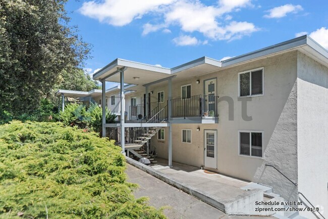 Building Photo - 49 Joy Ave Rental