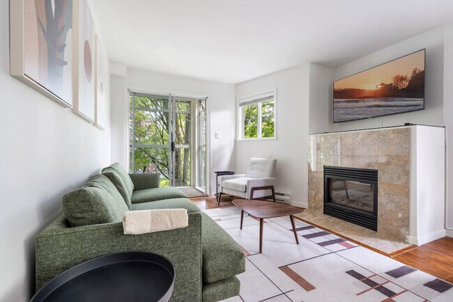 Photo - 1126 W 11th Ave Unit ID1051819P