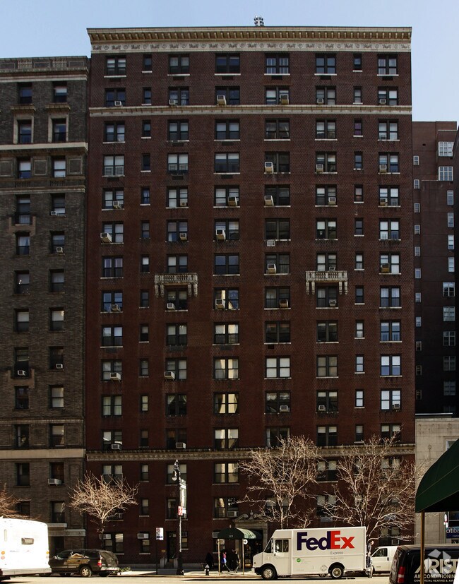 Photo - 115 E 86th St