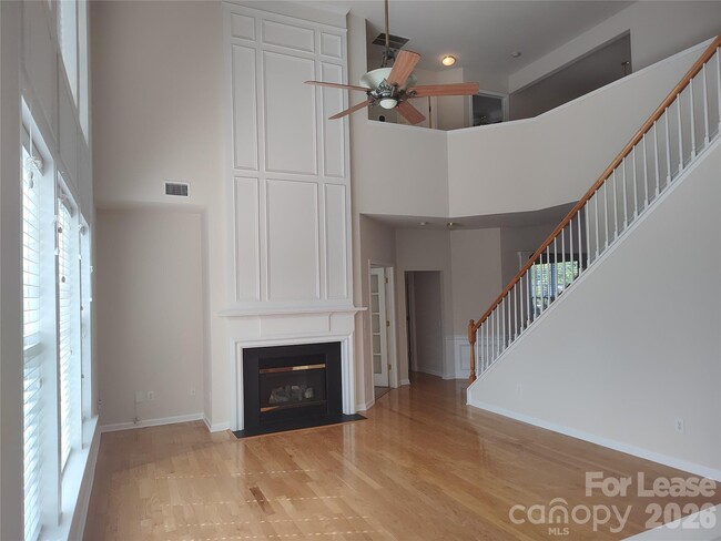 Photo - 10804 Fountaingrove Dr