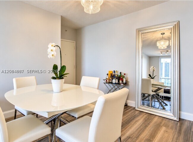 Photo - 601 NE 23rd St Unit 1501