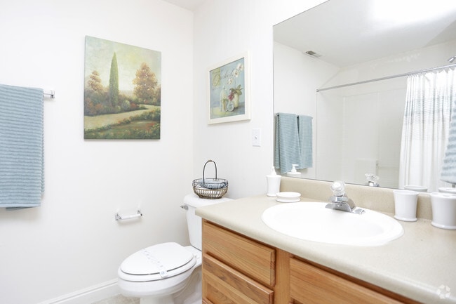 Photo - Country Springs Apts