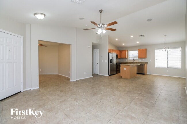 Photo - 4186 E Aragonite Ln