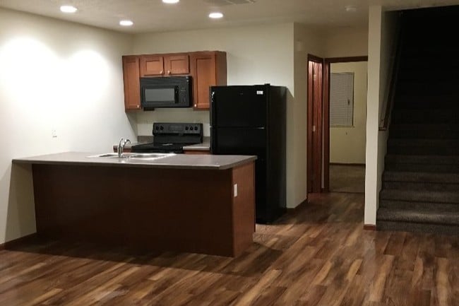 Kitchen - 509 N 4th St Apartment Unit 3