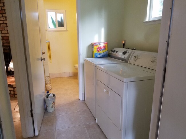 Photo - 2650 Bloomfield Ct