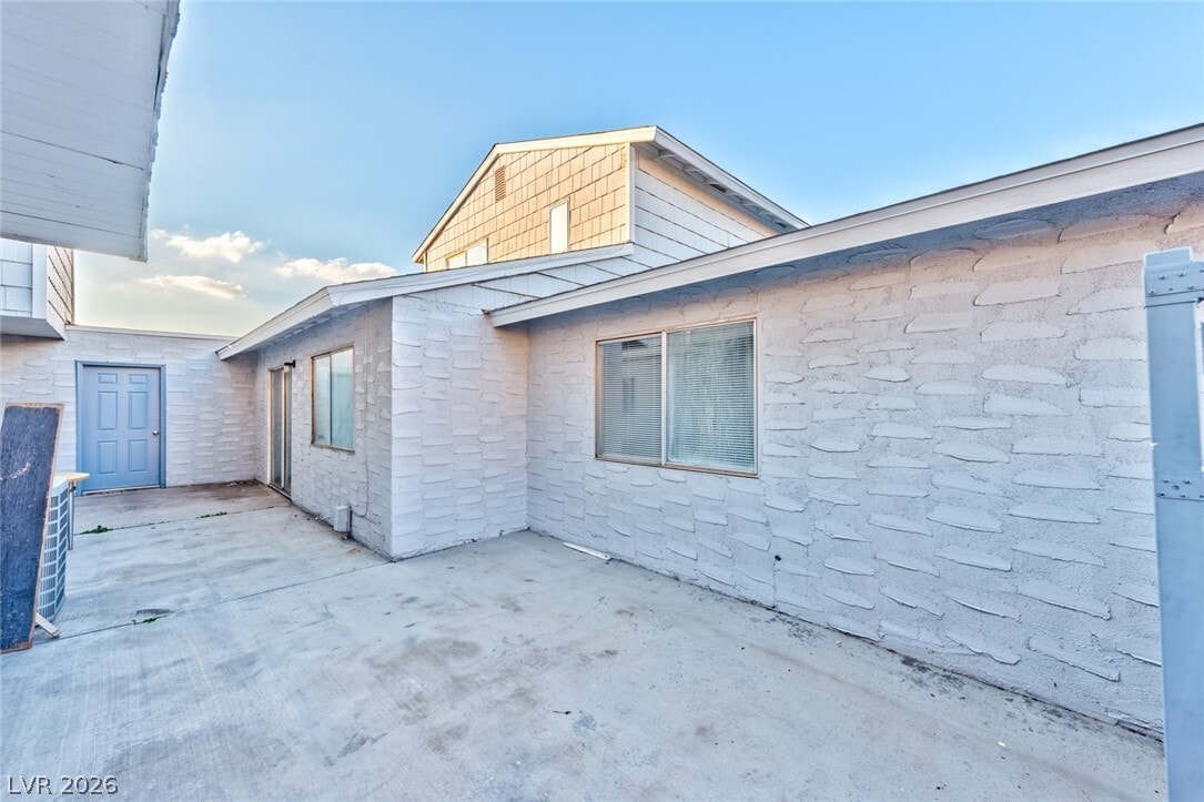 Photo - 5198 Greene Ln Unidad B