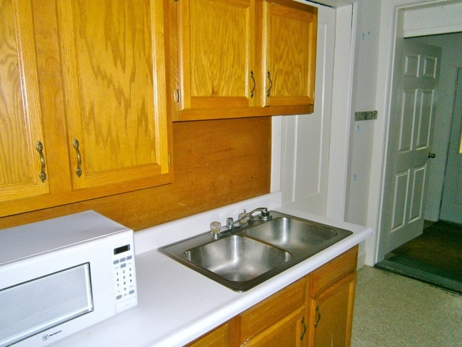 Photo - 105 Dewitt Pl Unidad 2