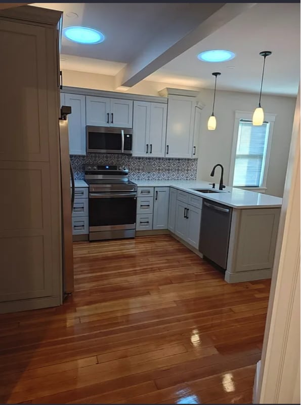 Photo - 1388 Central St