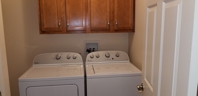 Knightstown Villas