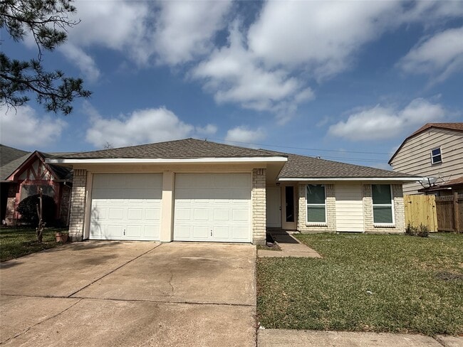 Photo - 10722 Sashay Dr