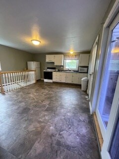 Photo - 89 Gough Ave