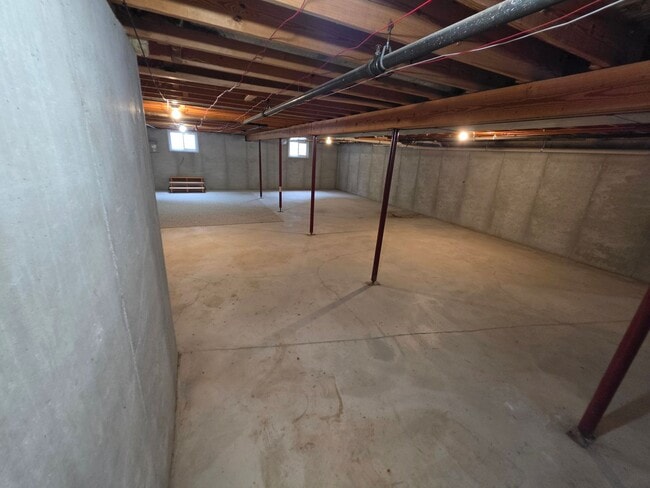 Photo - 1125 Latigo Dr
