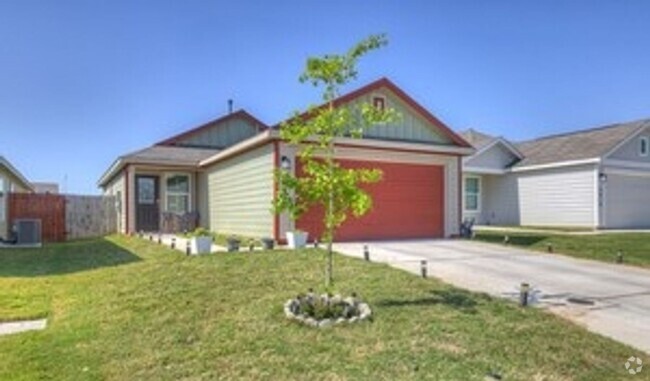 Building Photo - Charming 2BR House in Seguin