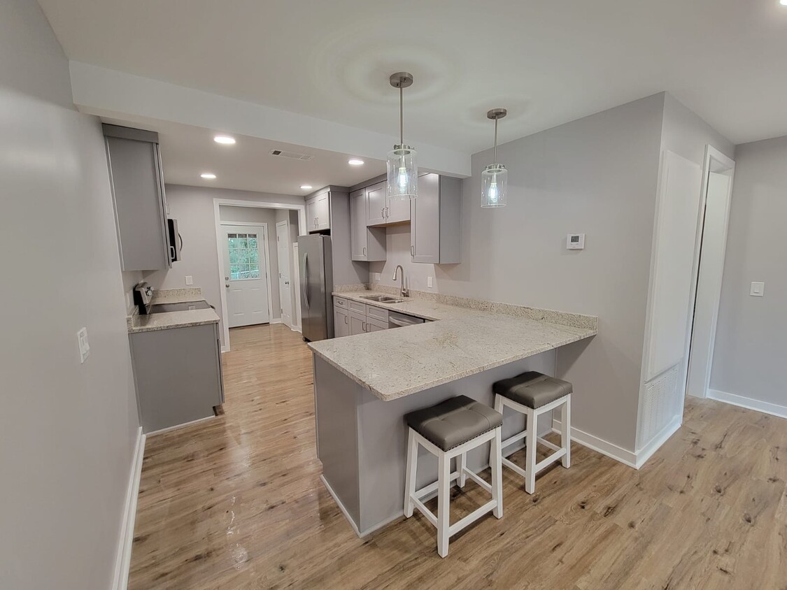 Photo - 922 E Magnolia Ave (Auburn, AL)