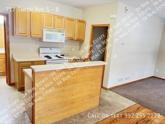 Photo - 717 Smith Ave S Unit B