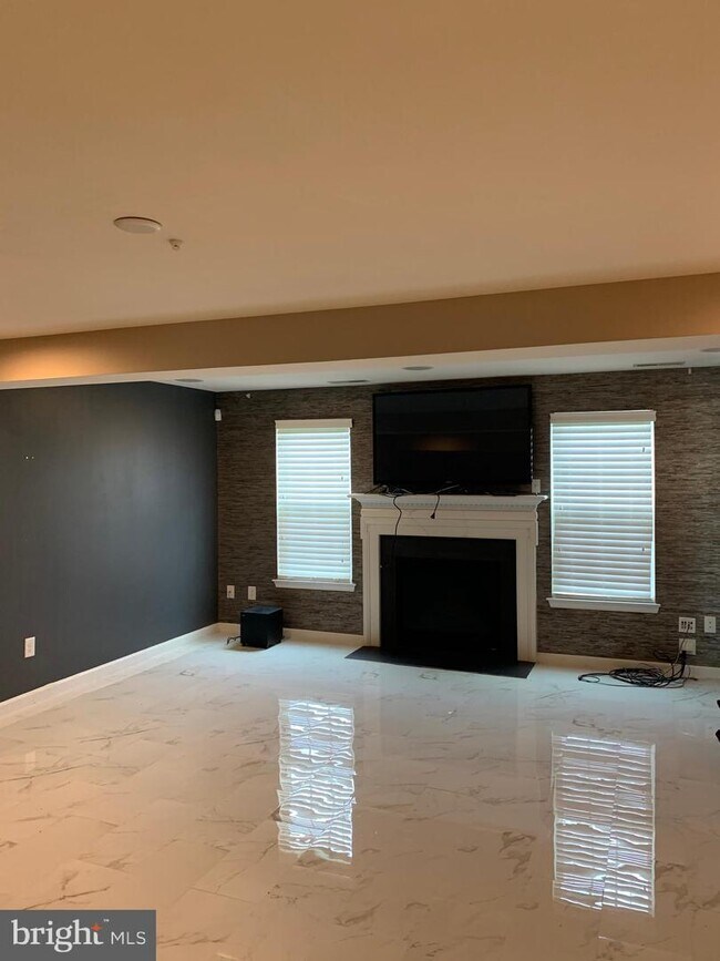 606 Matisse Way Townhome Townhome Rental in Monroe Township NJ