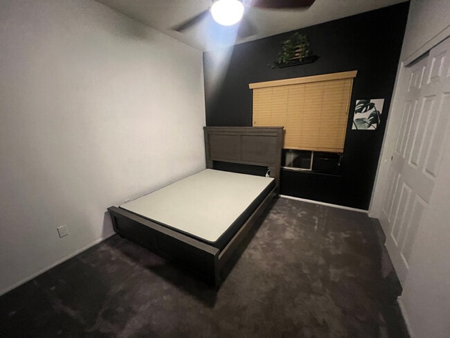 Photo - 17372 W Navajo St