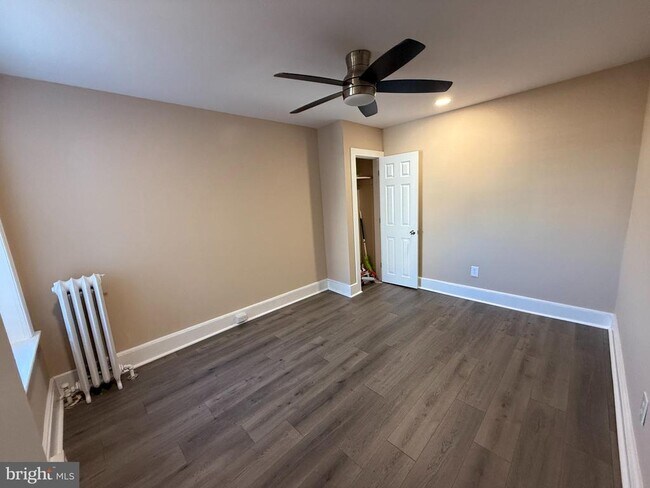 Photo - 2423 E Allegheny Ave