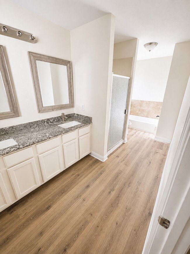Building Photo - 3910 Wimberley Hollow Ln