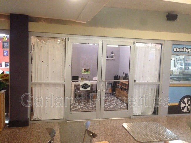 Building Photo - 16 Church Ave SW