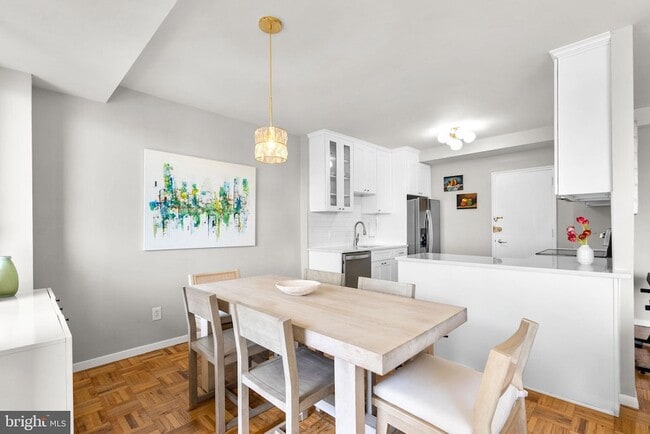 Photo - 4740 Connecticut Ave NW Unit 803