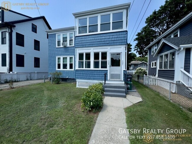 Building Photo - 139 Fayerweather St