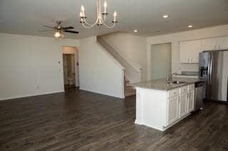 Photo - 443 Faulkner St