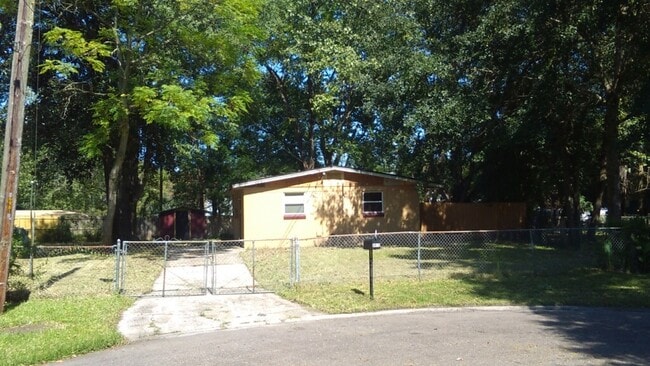 Photo - 6979 Muffet Ct