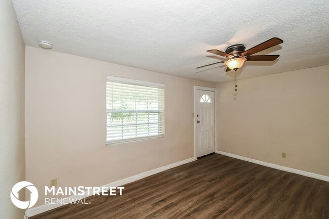 Building Photo - 9155 5th Ave Rental
