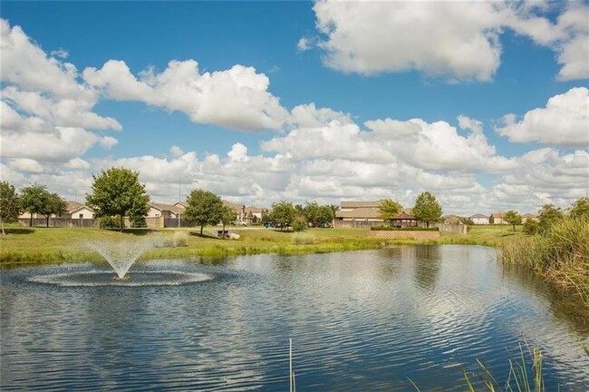 Photo - 12912 Tinker St