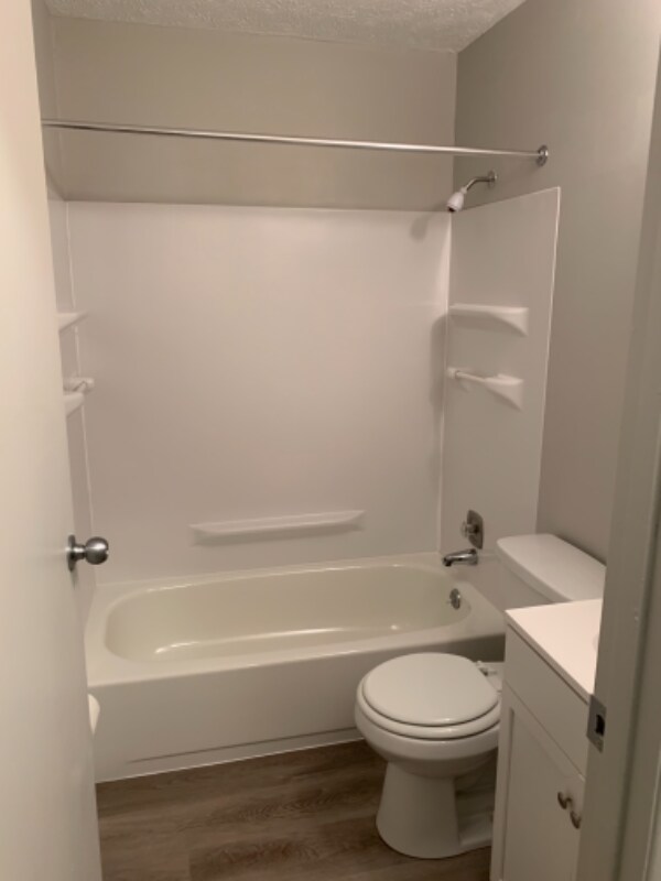 Photo - 5381 Southgate Blvd