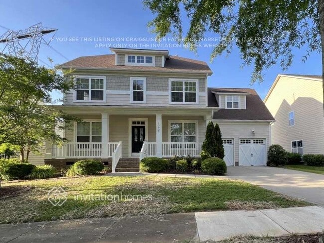 Building Photo - 13425 Pierre Reverdy Dr