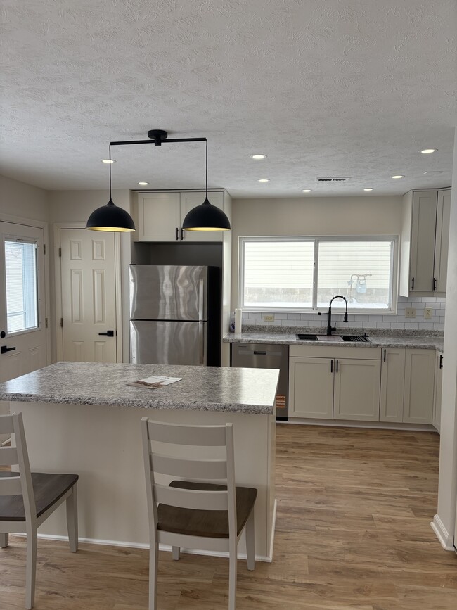 Photo - 1133 Reveres Run