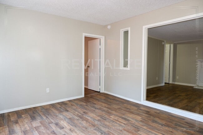 Photo - 7846 Roberson St Unit B