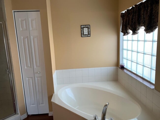 5110 Rambler Rose Way